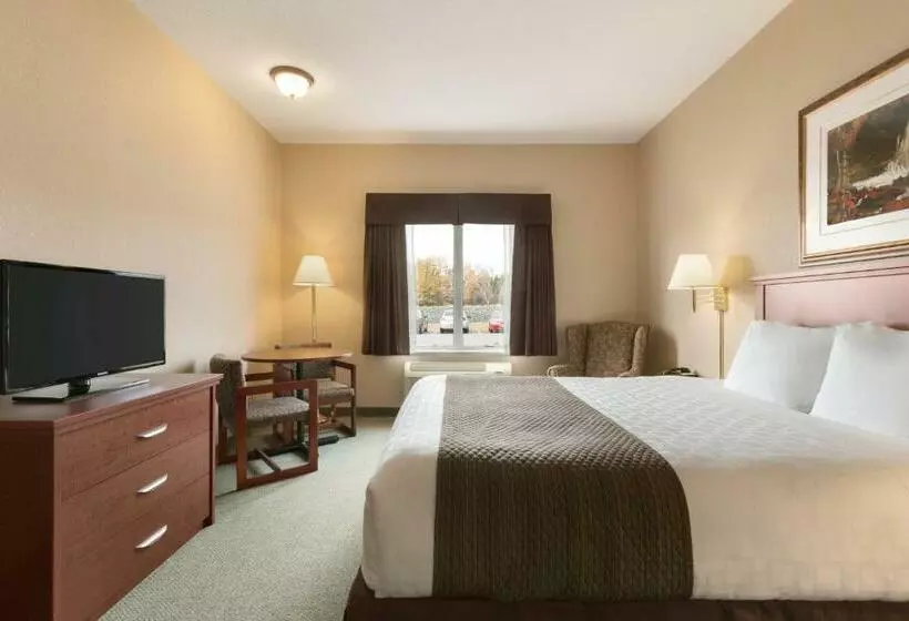 身障者適用スタンダードルーム, Days Inn By Wyndham Thunder Bay North