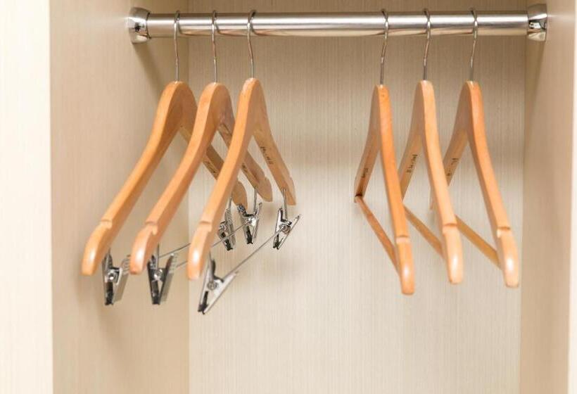 غرفة قياسية لذوى الاحتياجات الخاصة, Days Inn By Wyndham Thunder Bay North