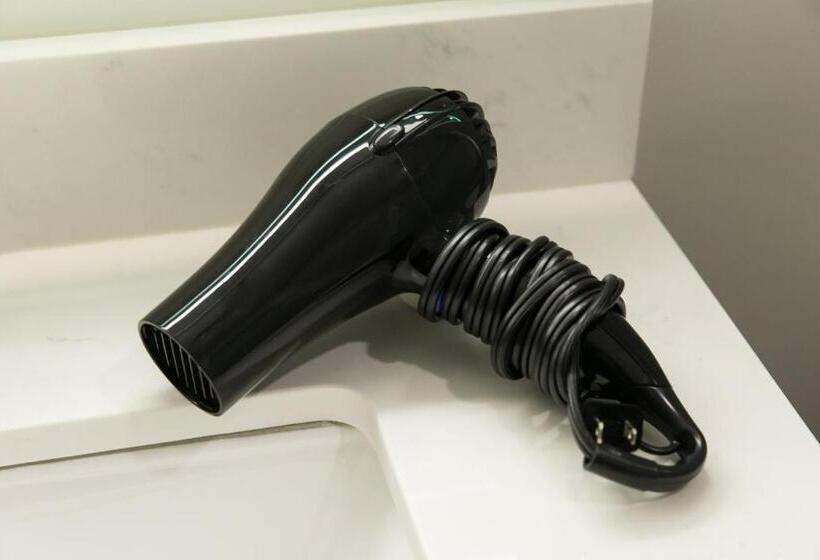 جناح سرير كينج, Days Inn By Wyndham Thunder Bay North