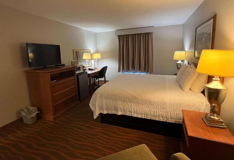 غرفة قياسية سرير كينج, Days Inn & Suites By Wyndham Cuba