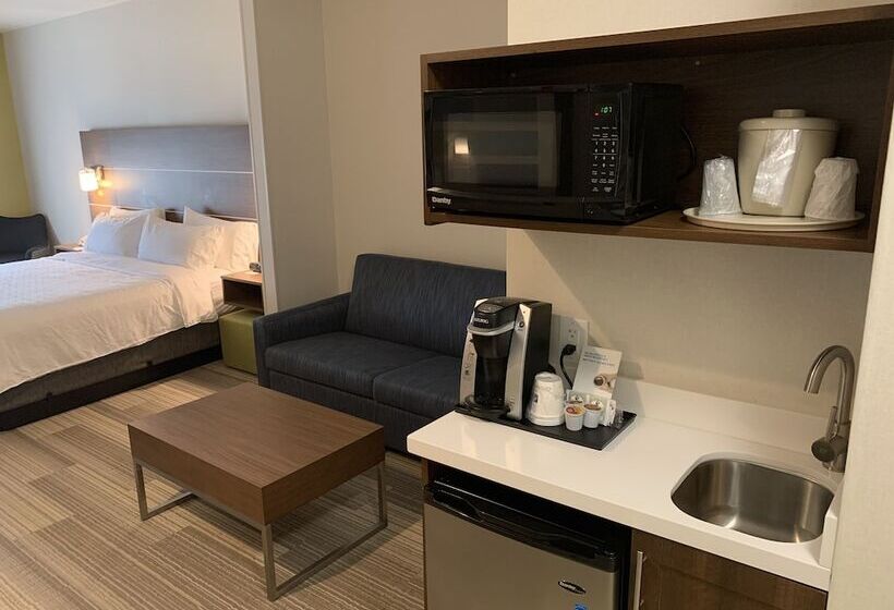 جناح, Holiday Inn Express & Suites Beaumont   Oak Valley, An Ihg