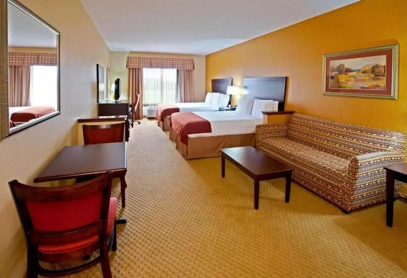 スイート, Holiday Inn Express Hotel & Suites Franklin, An Ihg