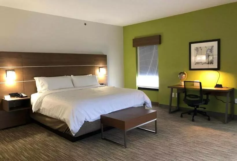 エクゼクティブスイート, Holiday Inn Express Hotel & Suites Franklin, An Ihg