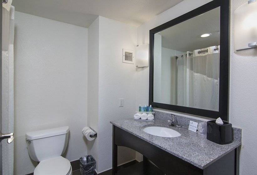 Люкс с Балконом, Holiday Inn Express Hotel & Suites Solana Beach Del Mar, An Ihg