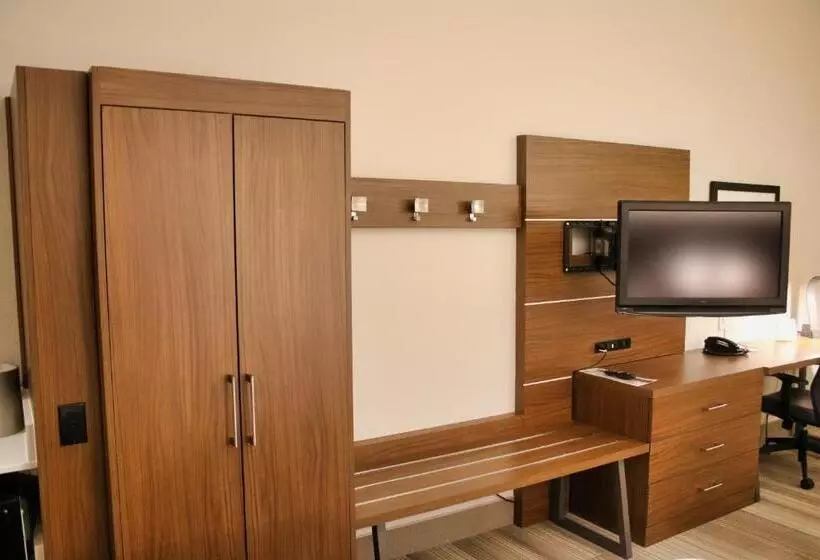 スタンダードルーム, Holiday Inn Express, An Ihg