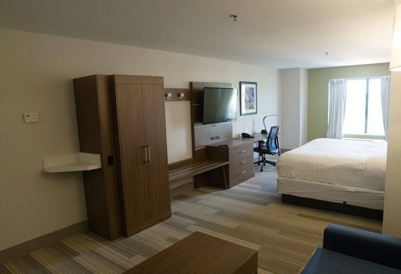 סוויטה, Holiday Inn Express, An Ihg