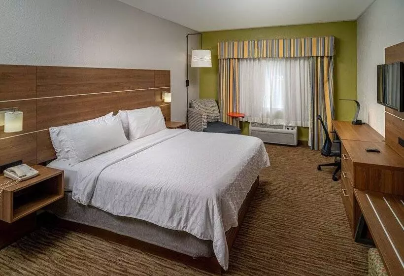Sviitti, Holiday Inn Express And Suites Pikeville, An Ihg
