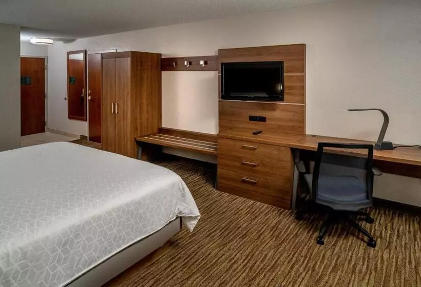 Standard-invahuone King-vuode, Holiday Inn Express And Suites Pikeville, An Ihg