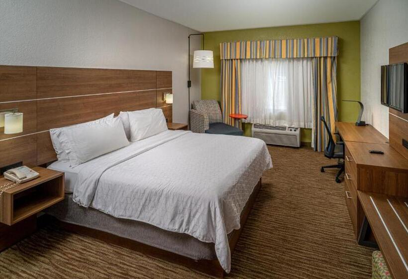 キングサイズベッドのスタンダードルーム, Holiday Inn Express And Suites Pikeville, An Ihg