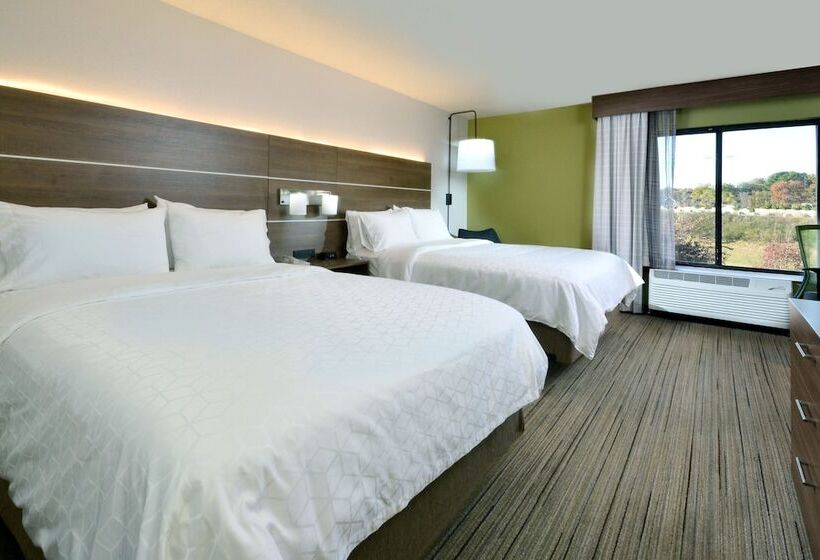 Chambre Standard 2 Lits Doubles, Holiday Inn Express Durham, An Ihg