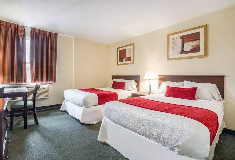 ２ダブルベッドのスタンダードルーム, Knights Inn Orillia