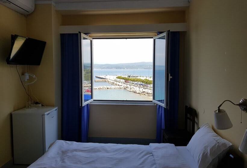 Четырехместный Номер Стандарт, Miramare