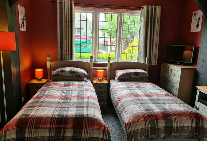 חדר סטנדרט, Tudor Lodge