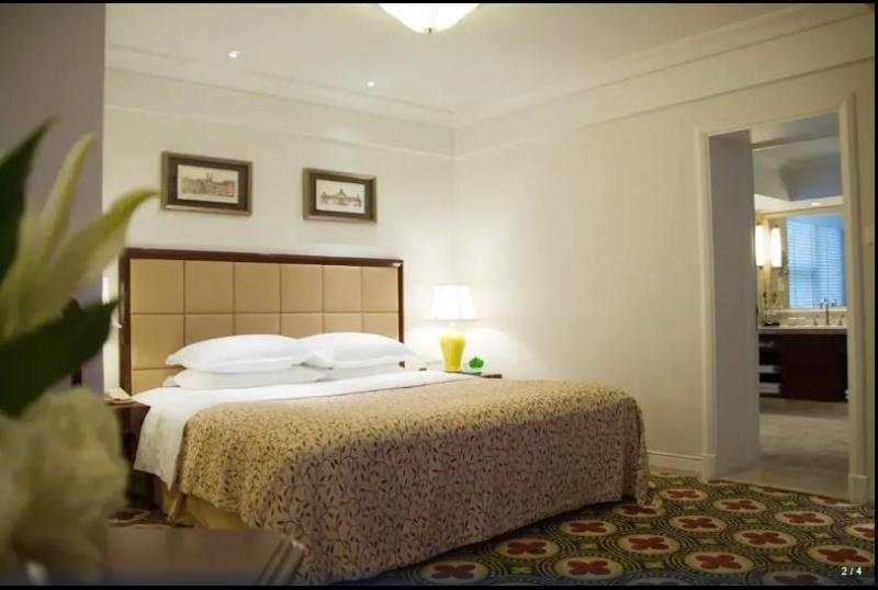 디럭스 스위트 킹 침대, Ramada Plaza Wuhan Optics Valley