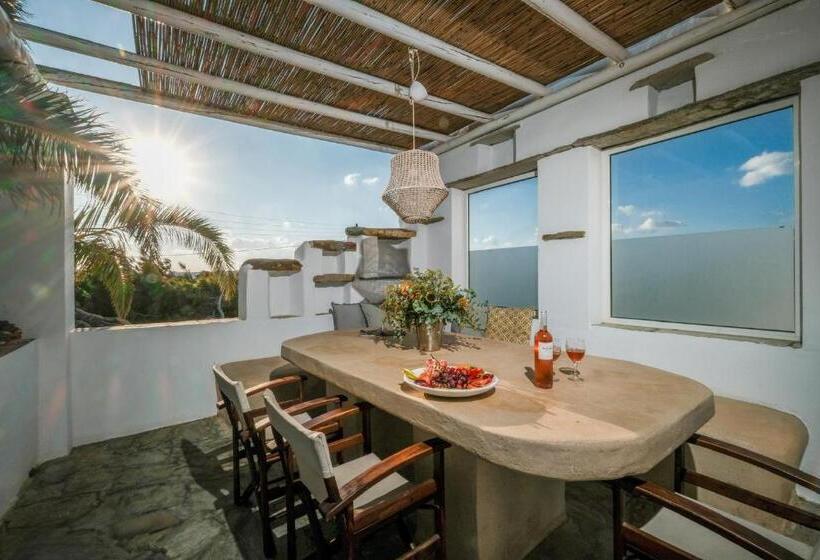 2 Bedroom Suite, Golden Beach Studios & Suites