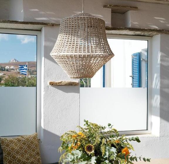 2 Bedroom Suite, Golden Beach Studios & Suites