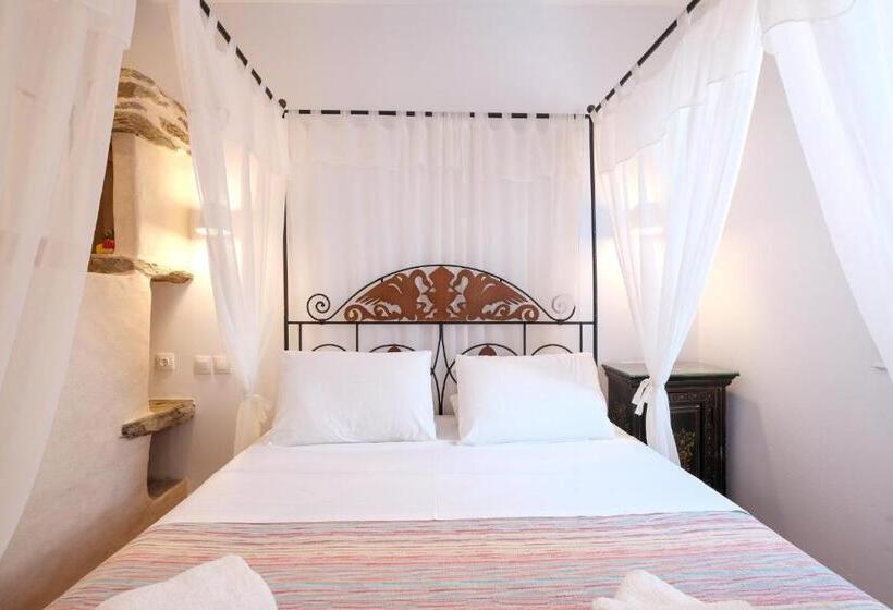 2 Bedroom Suite, Golden Beach Studios & Suites