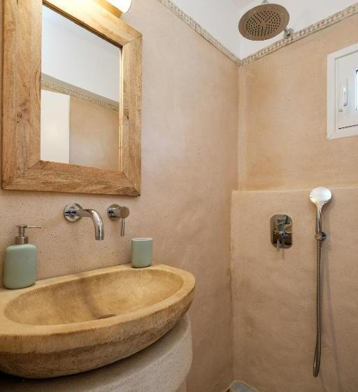 2 Bedroom Suite, Golden Beach Studios & Suites