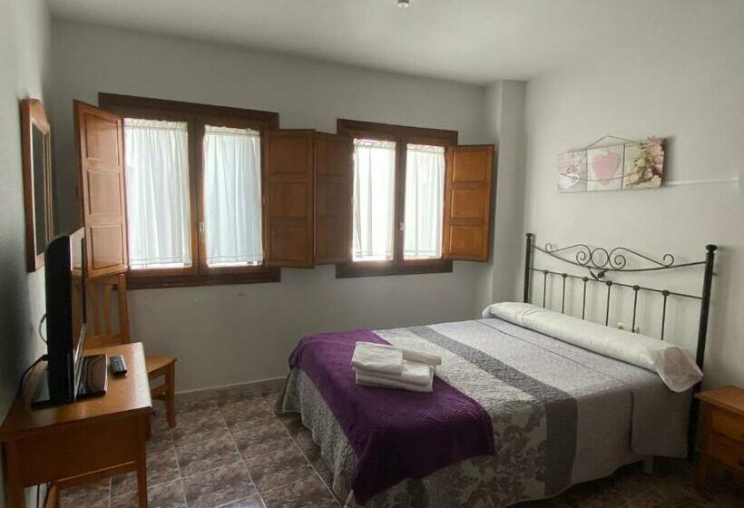 اتاق استاندارد, Hostal La Alberca