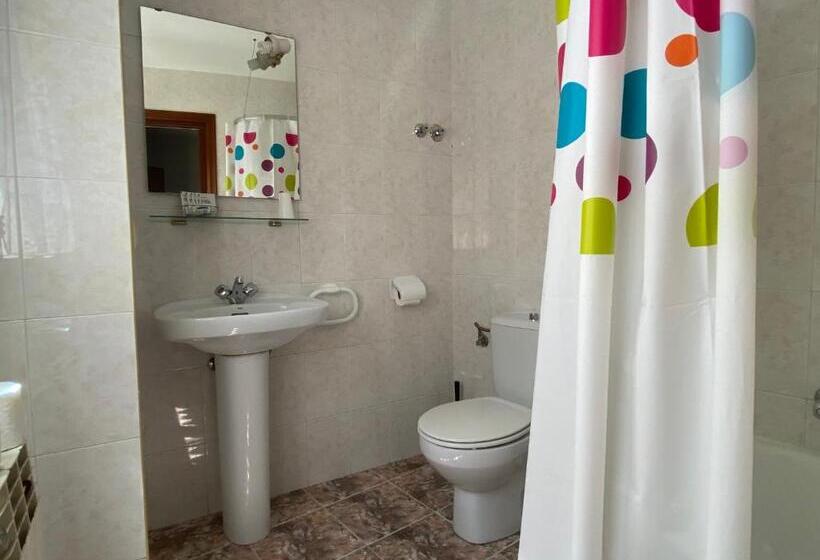 三人经典房间, Hostal La Alberca