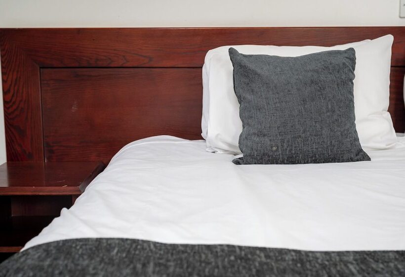 غرفة عائلية, Channings Hotel By Greene King Inns