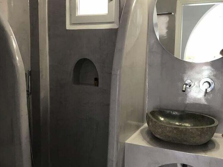 3 Bett Deluxe Zimmer, Dioskouri Art Villas