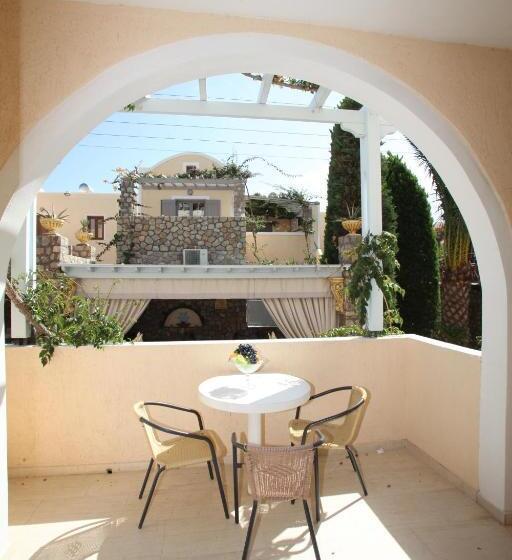 3 Bett Deluxe Zimmer, Dioskouri Art Villas