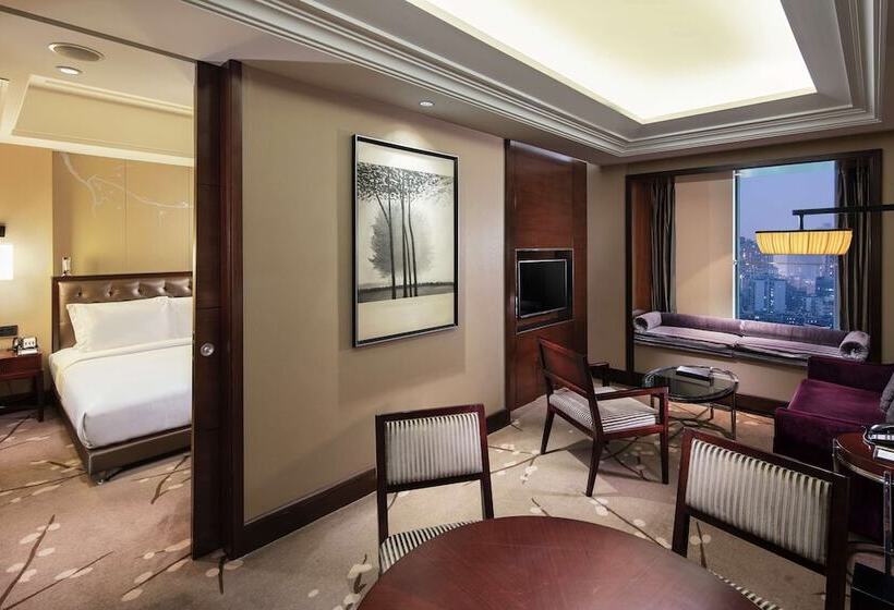 سوییت اجرایی, Doubletree By Hilton Hotel Chongqing North