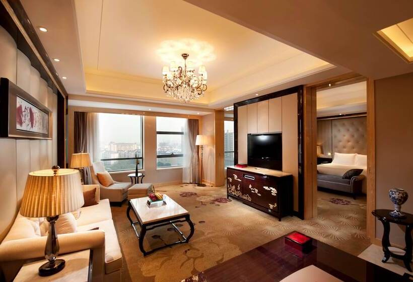 디럭스 스위트 킹 침대, Hilton Nanjing