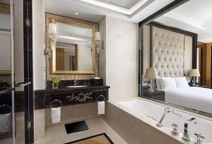 Deluxe-huone, Hilton Nanjing