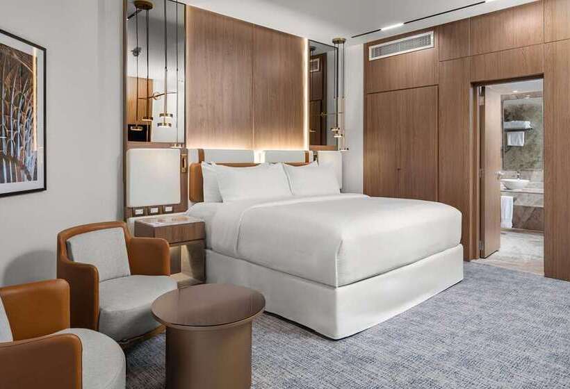 스위트 킹사이즈 침대, Hilton Nanjing