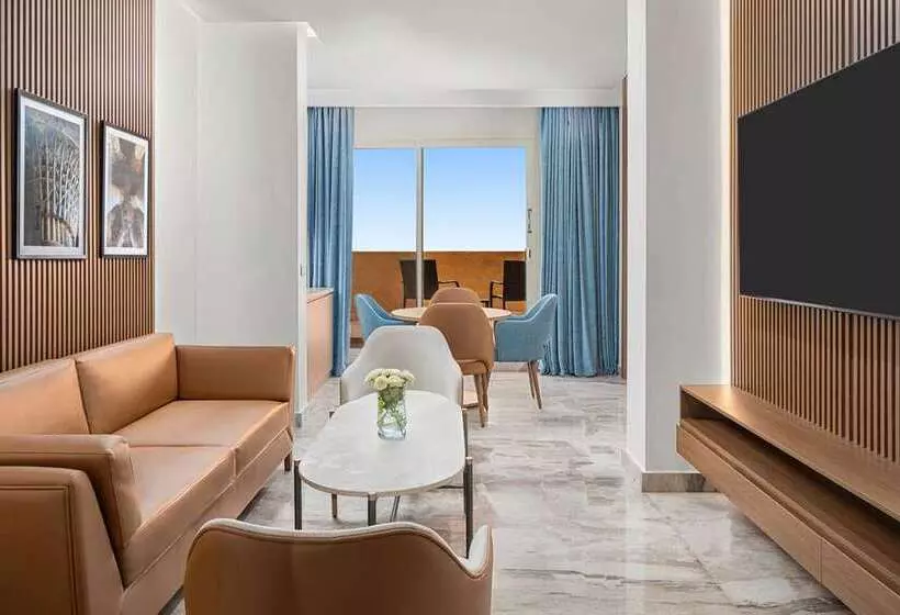 Sviitti King-vuode, Hilton Nanjing