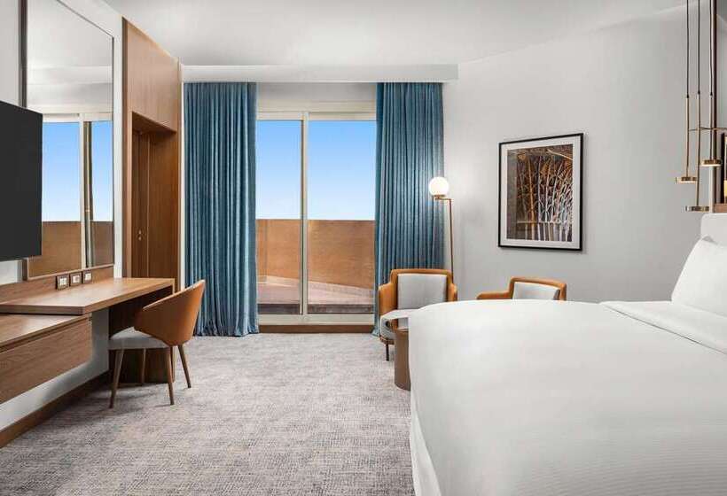 스위트 킹사이즈 침대, Hilton Nanjing