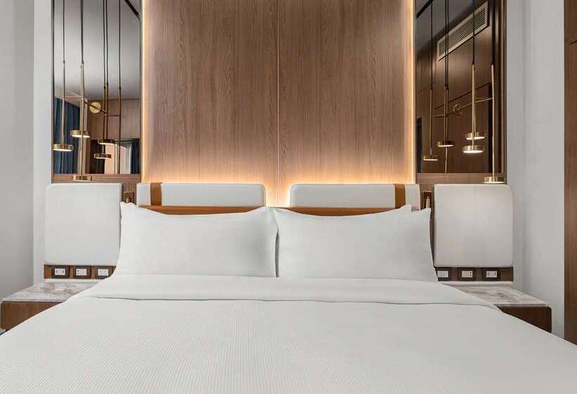 스위트 킹사이즈 침대, Hilton Nanjing