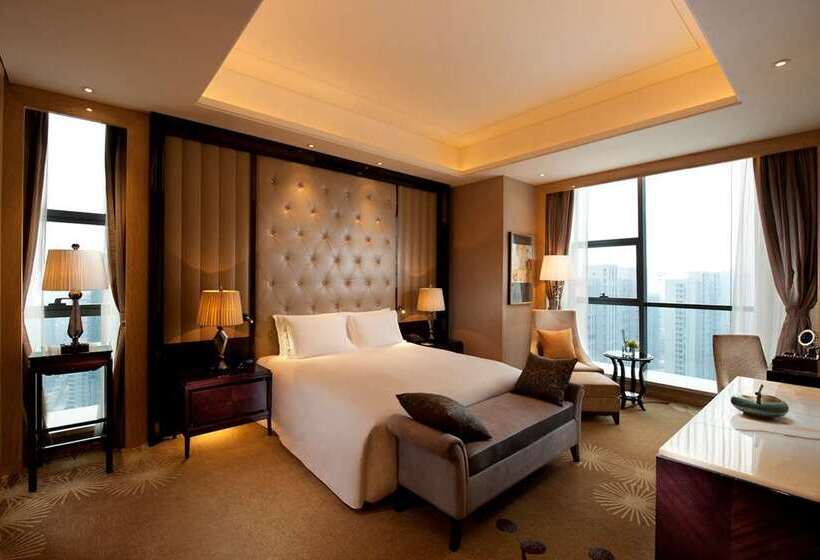 스위트 킹사이즈 침대, Hilton Nanjing