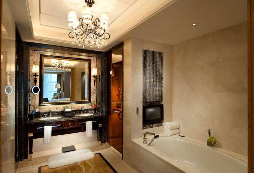 스위트 킹사이즈 침대, Hilton Nanjing