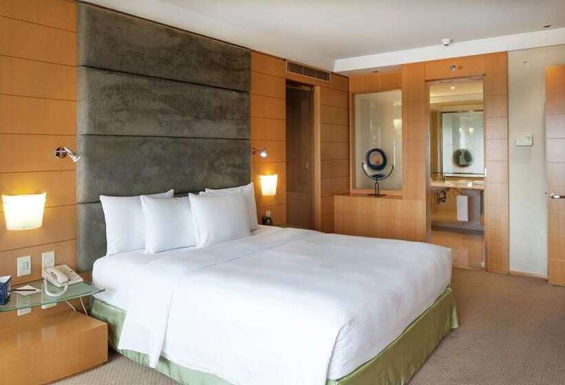 스위트 킹사이즈 침대, Hilton Nanjing