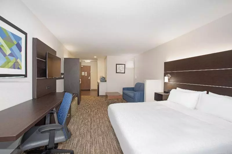 キングサイズベッドのスイートルーム, Holiday Inn Express Hotel & Suites Longmont, An Ihg
