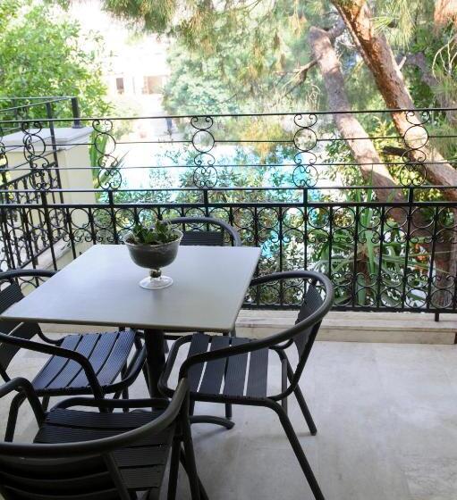 스탠다드 방갈로, Kalydna Island