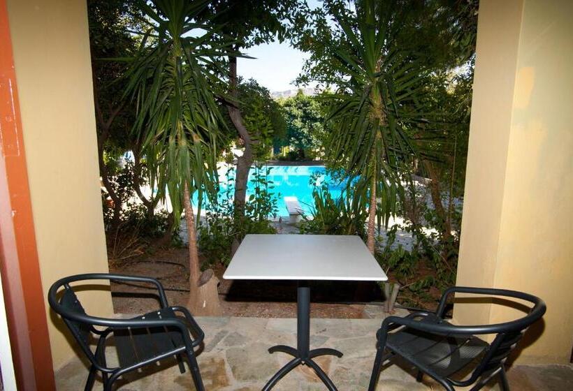 침실 2개 아파트, Kalydna Island