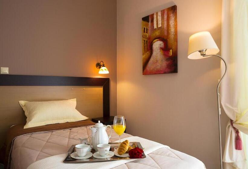 2 Bedrooms Suite Sea View, Kyparissia Beach