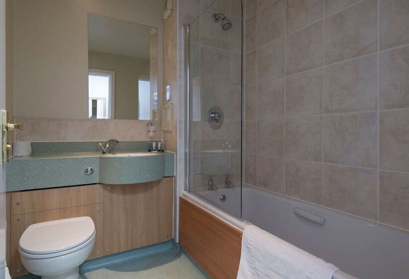 スタンダードルーム, Owl, Hambleton By Marston S Inns