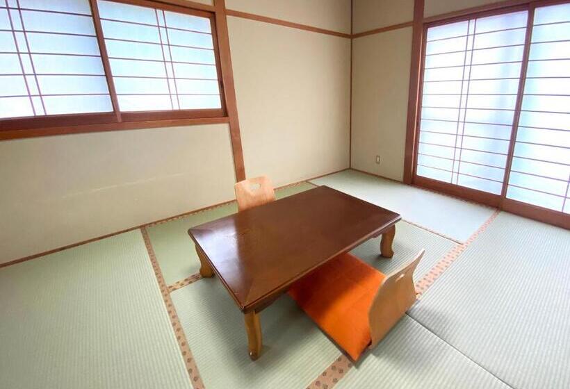 バス共有のスタンダードルーム, Yufuin Onsen Hasuwa Inn