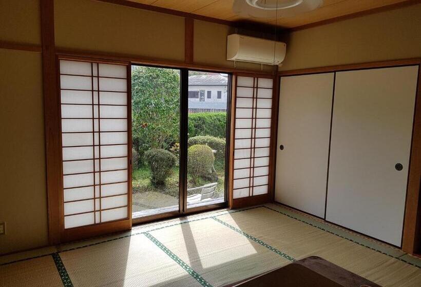 バス共有のスタンダードルーム, Yufuin Onsen Hasuwa Inn