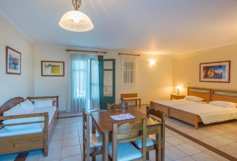 إستوديو قياسى, Kyveli Apartments