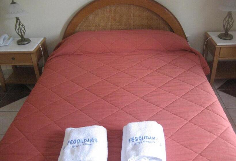 إستوديو قياسى, Kyveli Apartments