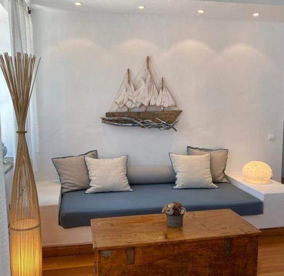 オーシャンビュースーペリアースイート, Niriedes