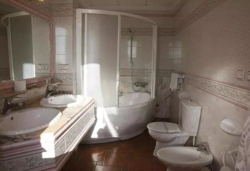 اتاق استاندارد, Hostal Mar De Frente