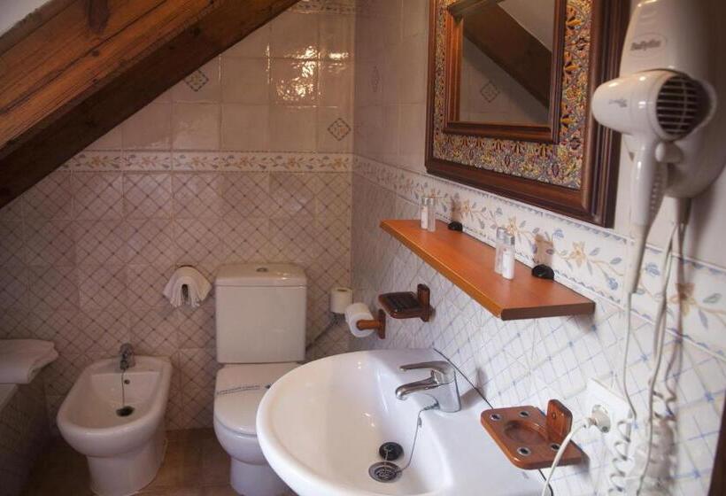 اتاق اکونومی, Hostal Mar De Frente