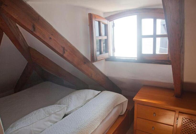 اتاق استاندارد با بالکن, Hostal Mar De Frente